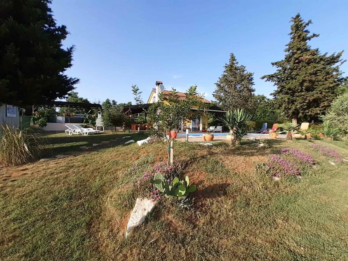 Villa Paco Porec 0*,  Croatia